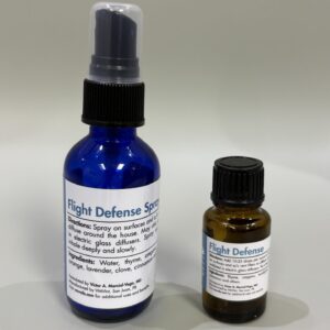 FLIGHT DEFENSE SPRAY BOTTLE AND 1/2 OUNCE FLIGHT DEFENSE REFILL BOTTLE